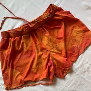 Men’s Lululemon 3” Surge Short | Size Large